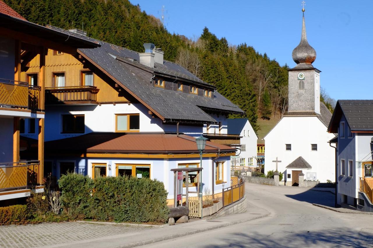 Hotel Kollerhof Айх Екстер'єр фото